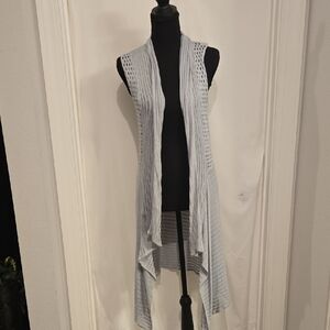 Dots Light Gray Open-Knit Sleeveless Cardigan